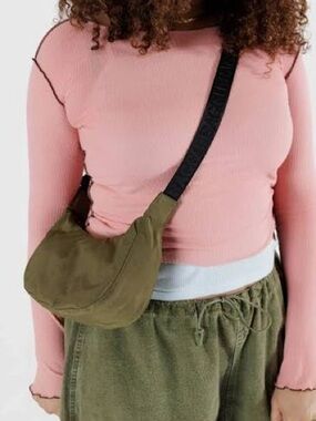 baggu small crescent - seaweed